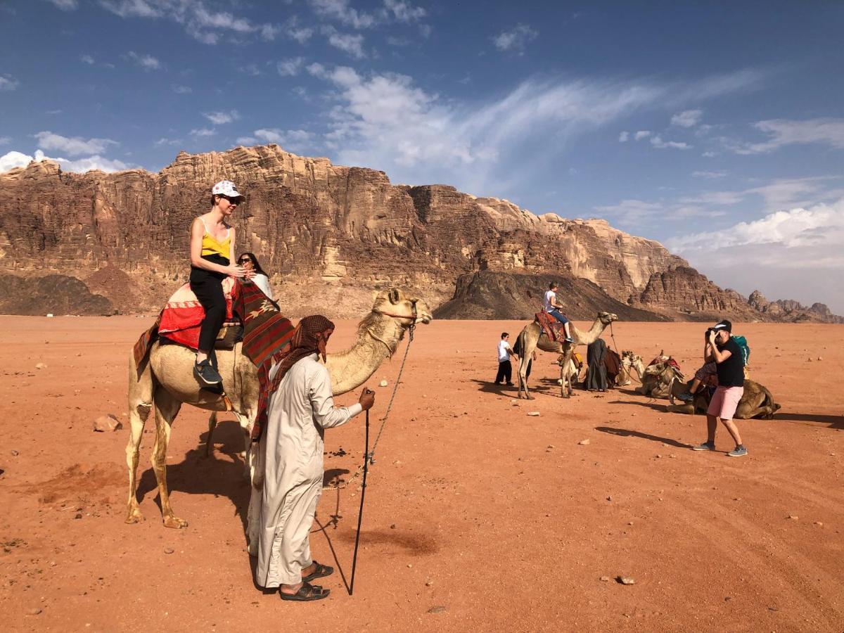 Friend wadi Rum Exterior foto